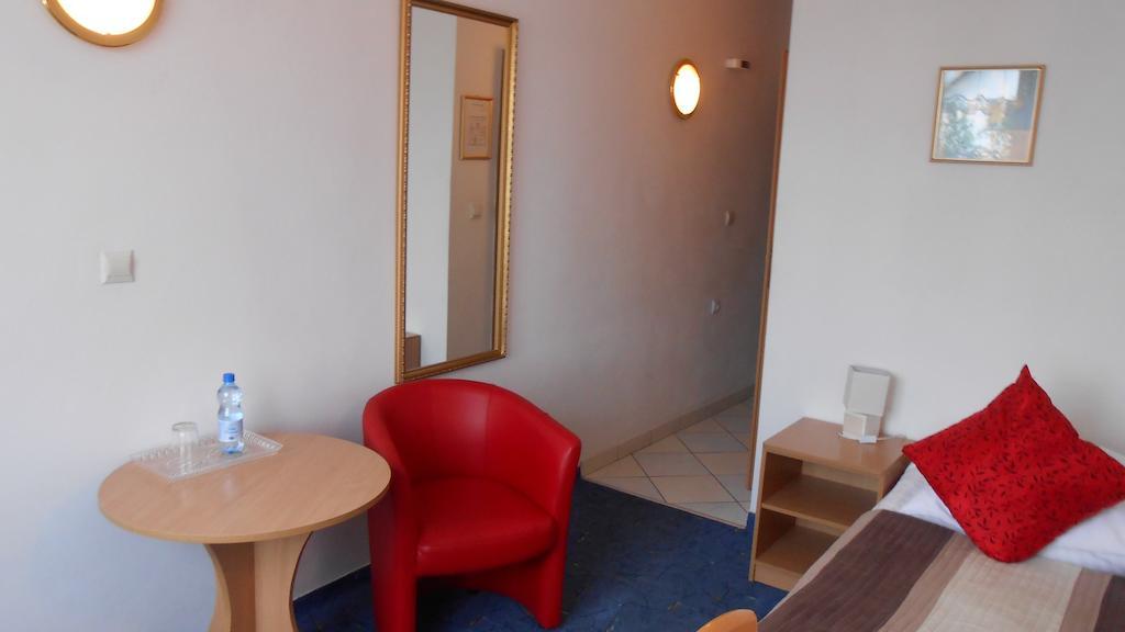 Hotel As Biała Podlaska Chambre photo